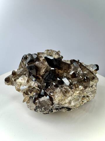 Коллекционные образцы Раухтопаза