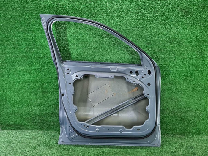 Дверь передняя левая Volvo XC40 (2017-н.в.)