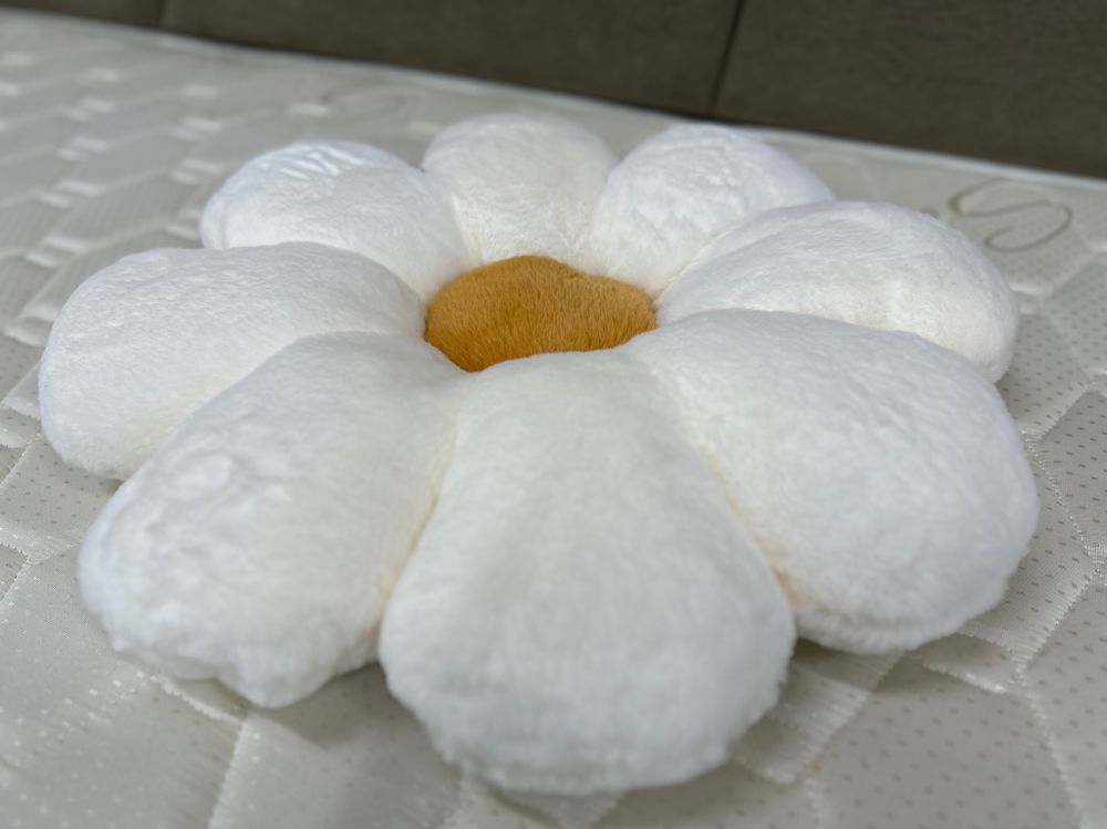 Подушка Декор РОМАШКА ПЛЮШ