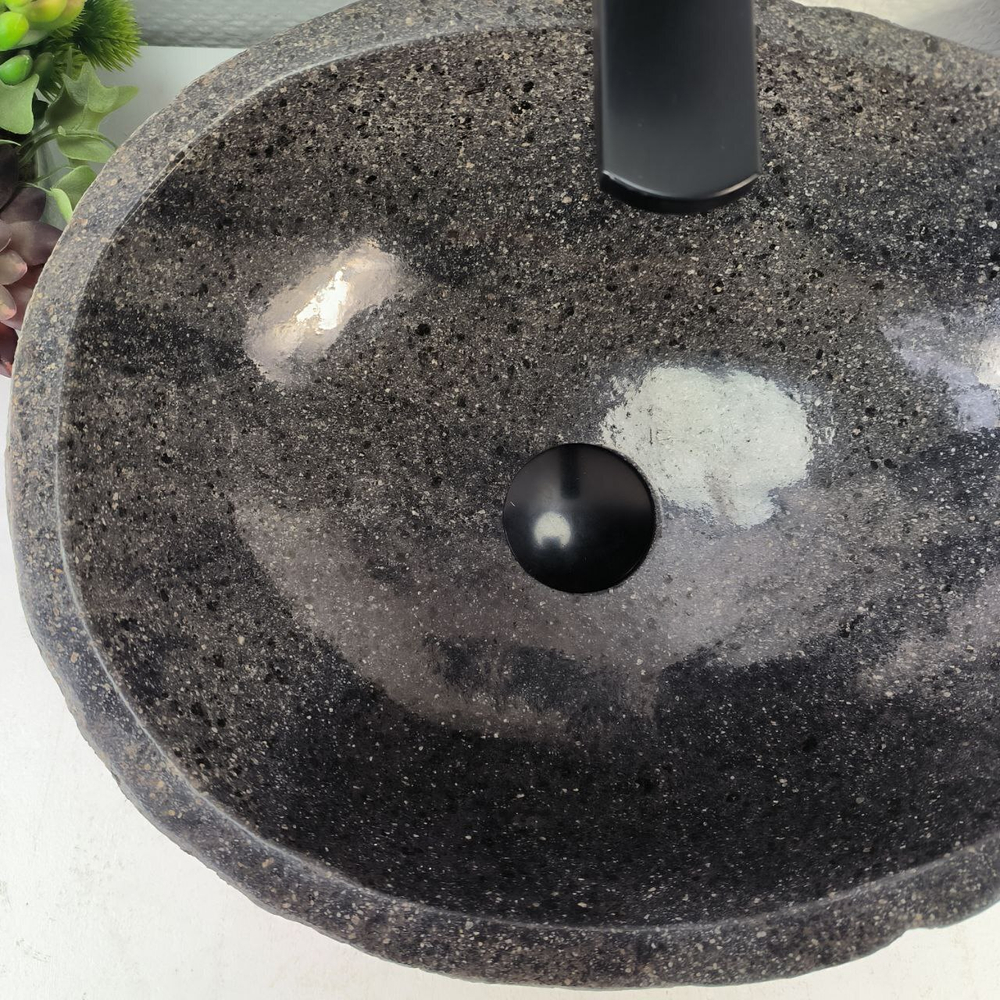 Раковина из речного камня RS-65256 45*32*16 0856