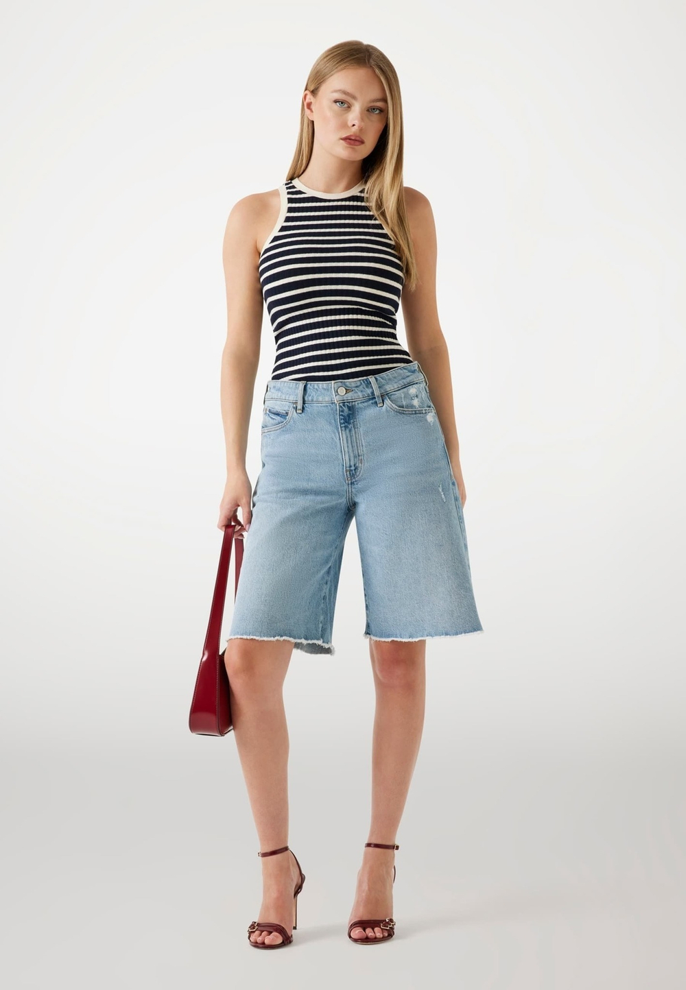 Топ женский GUESS