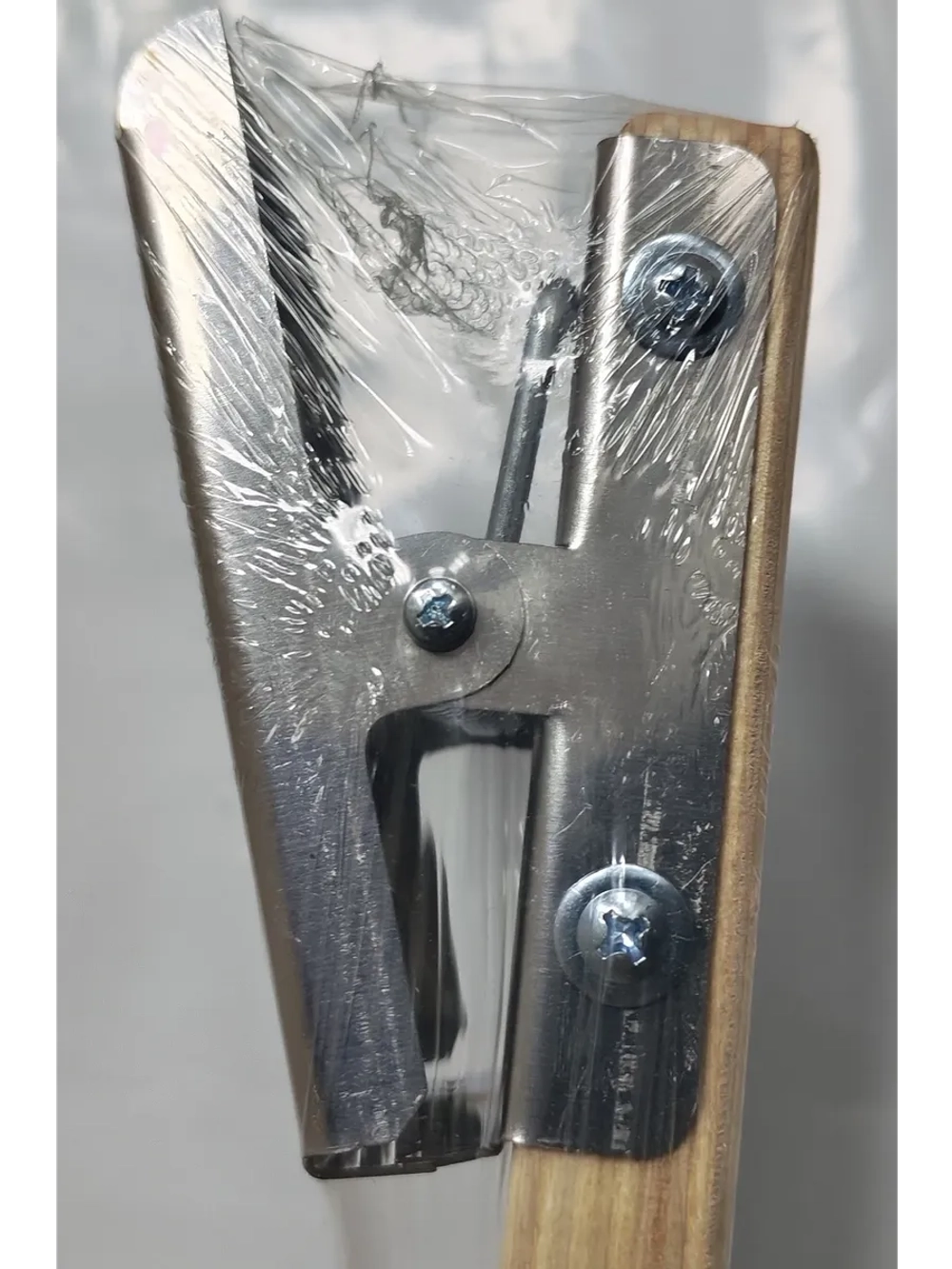 Доска разделочная с прищепкой для рыбы 500х150х60