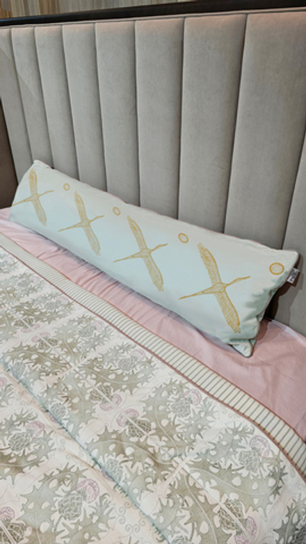 Длинная подушка "Журавли"