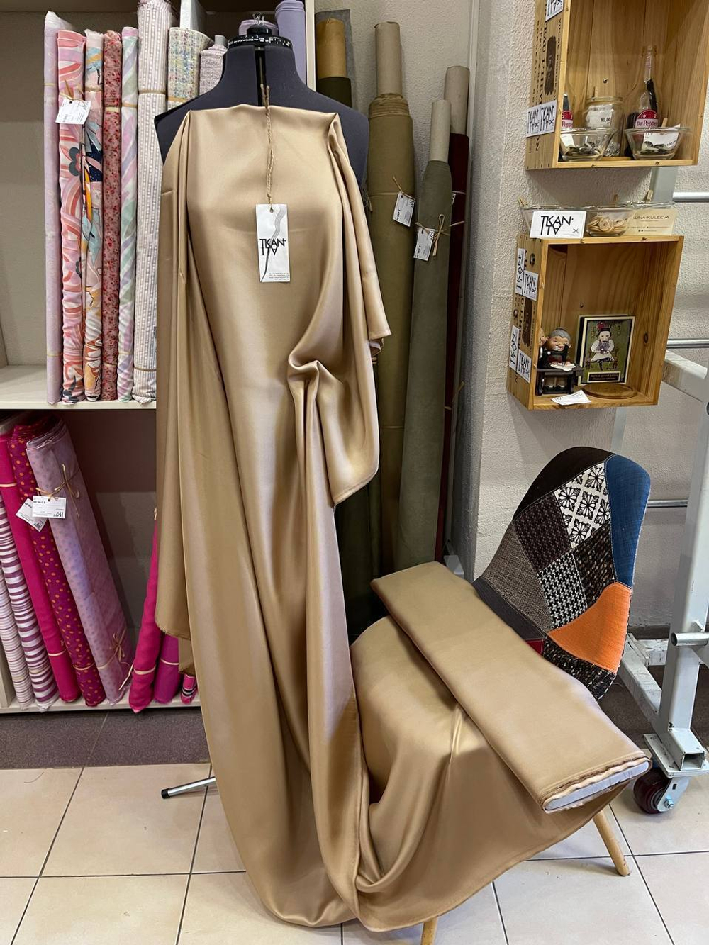 Плательно-блузочный однотонный твиловый шелк (100%шелк, Розовое жемчужное золото, 144, 70 гр/м2)