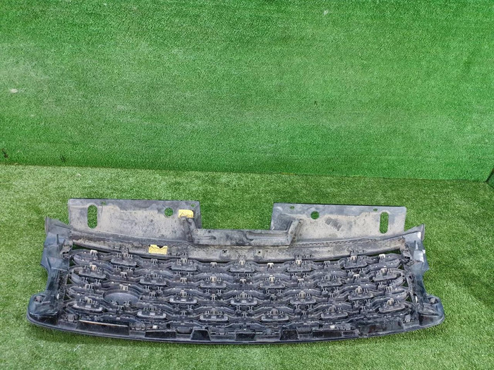 Решетка радиатора Range Rover Vogue 4 L405 (17-22)