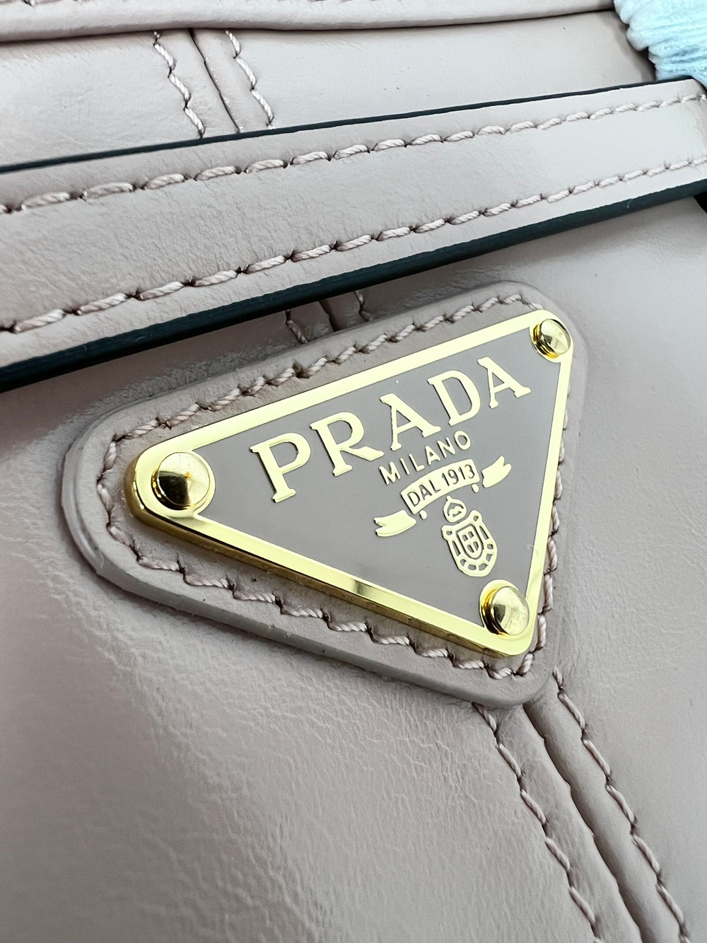 Prada Bonnie Medium Bag 32 cm