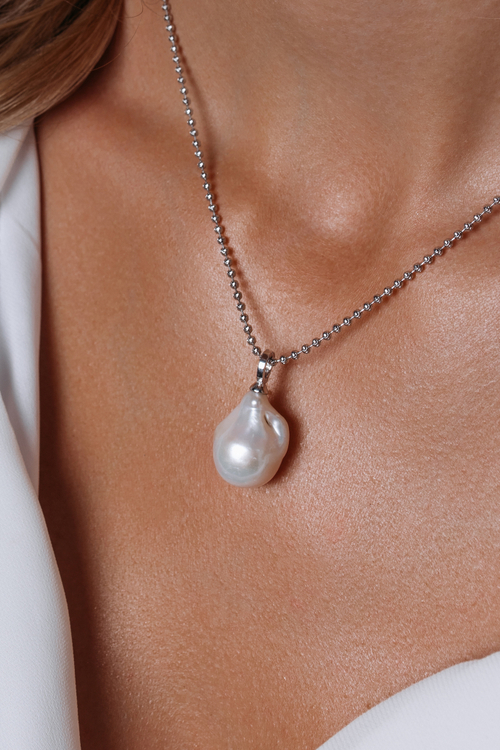 Колье с жемчужиной