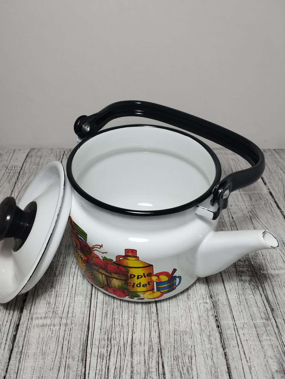 Чайник 2л цил Белый Кухня 42704-102/6