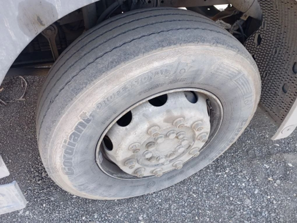 Mercedes-Benz ACTROS 4x2 Седельный тягач 1841 LS (Дизельный, 12 л, 408 л.с., АТ)
