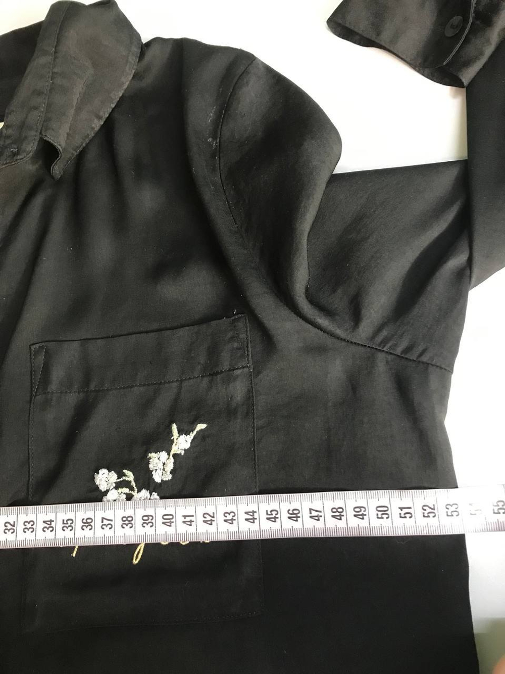 Рубашка Ostin с вышивкой, маркировка М, визуально на 46 размер