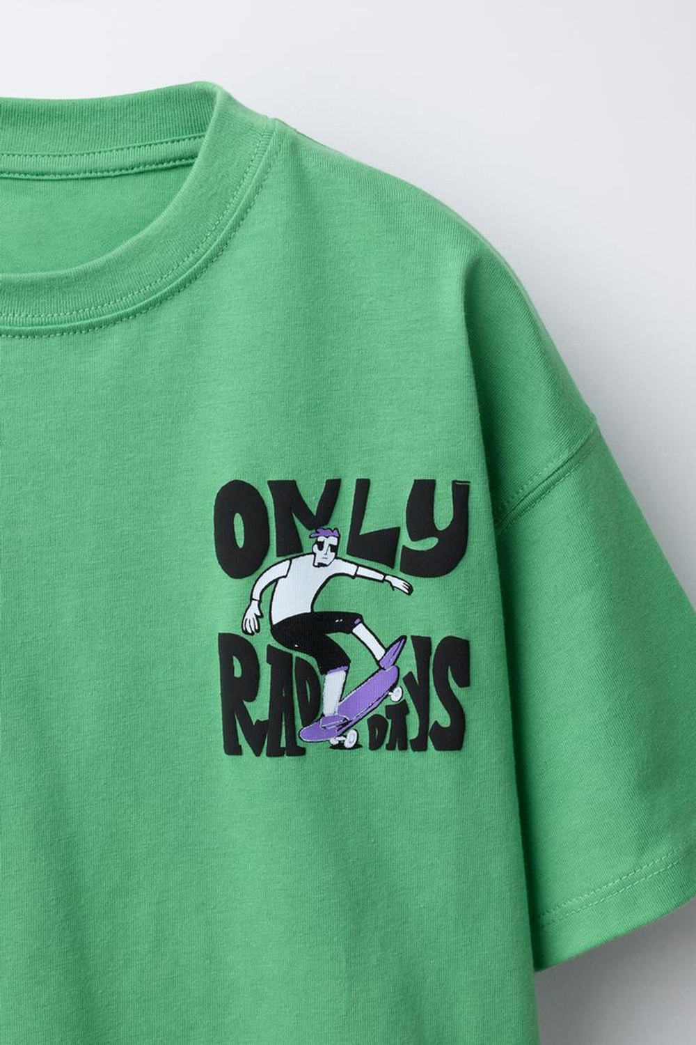 ZARA ФУТБОЛКА С ПРИНТОМ SKATER, ЗЕЛЕНЫЙ