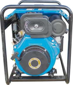 Генератор дизельный Redbo DPG-6500 (7 кВт, бак 15 л, ручной/электростартер, AVR, 2 розетки ) электрогенератор / резервный источник питания