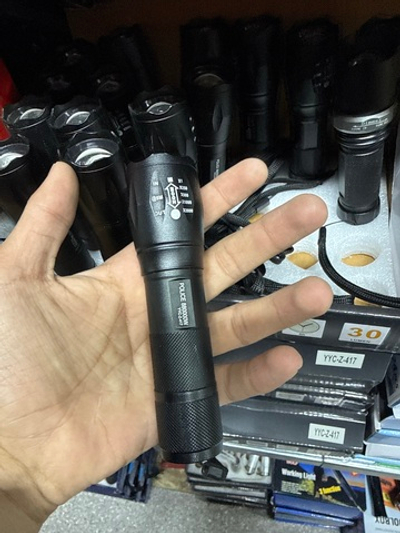 Фонарик YYC-417