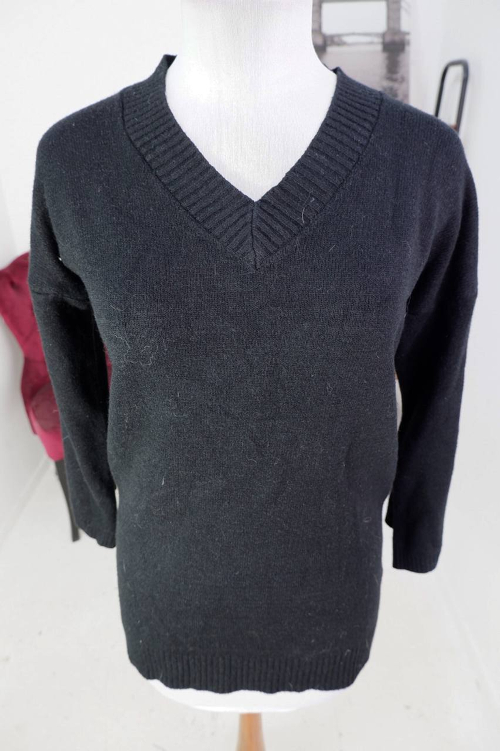 Джемпер базового кроя, визуально 48/50 размер