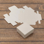 Коробка Для конфет сборная 8х8х4 см (Белый, Крафт)