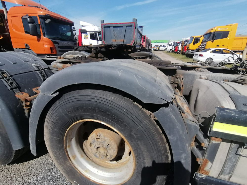 Scania P 6x4 Седельный тягач P440СA6X4 HSZ (Дизельный, 12,7 л, 441 л.с., МТ)