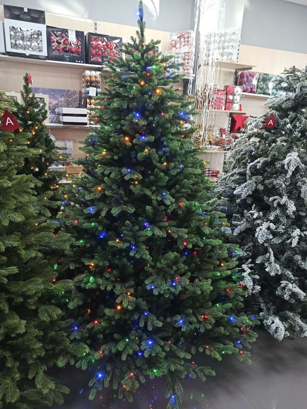 Елка с гирляндой 2в1 «Венецианская» (Литая+пвх) 240 см / 2,4 м