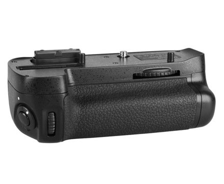 Батарейная ручка Nikon MB-D15 бат. ручка для D7100/7200