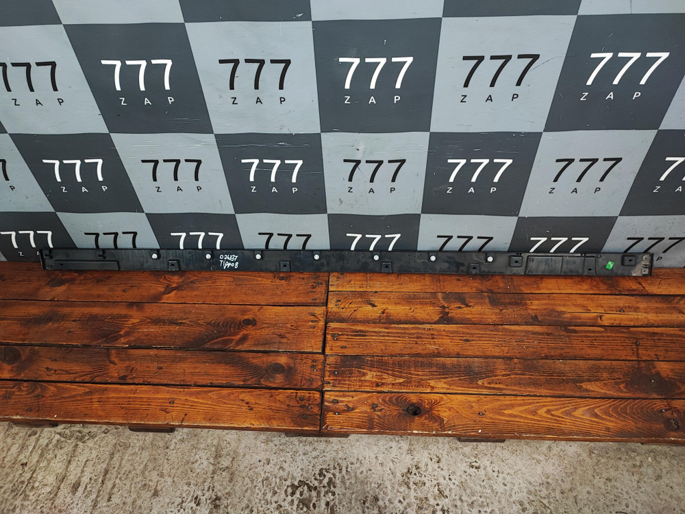 Накладка порога правая Chery Tiggo 8 Pro 20-22 Б/У Оригинал 609000089AA