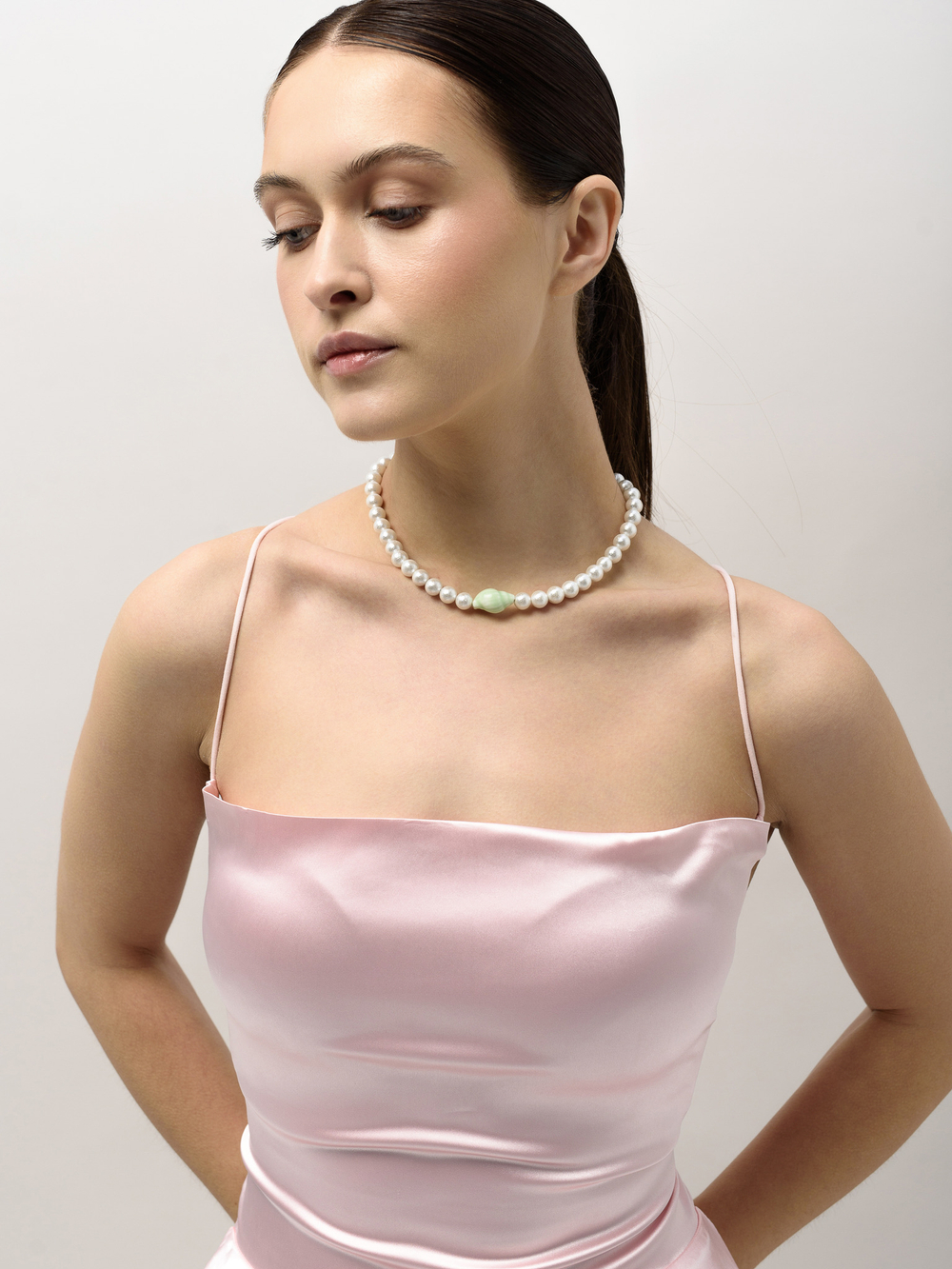 Чокер "Caramel shell pearl green" Gold