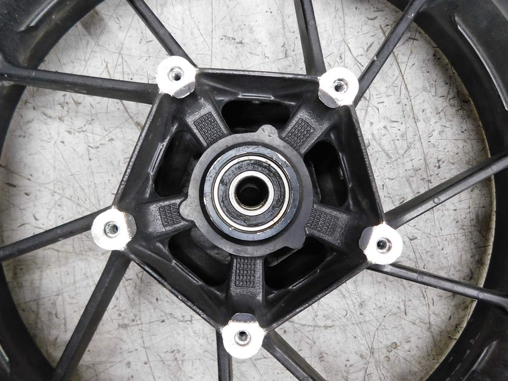 Колесо переднее Yamaha MT-09A RN52