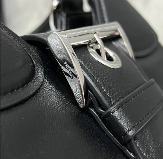 Сумка Prada Moon черный