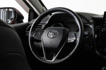 Toyota Camry, 2021 год