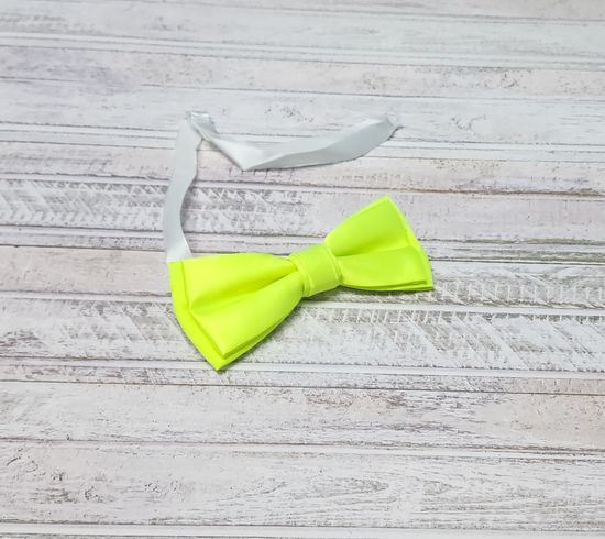 Галстук бабочка классика, лайм глянец