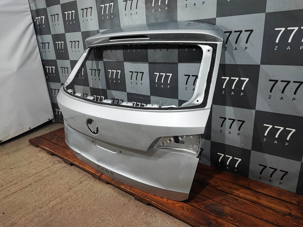 Крышка багажника Volkswagen Taos 20-нв Б/У Оригинал 2GL827025D