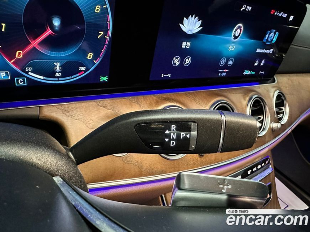 Mercedes-Benz E-Class W213 E250 Exclusive (02.2021)