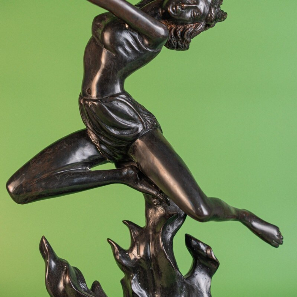 Скульптура в стиле Ар-Деко «Танец огня»