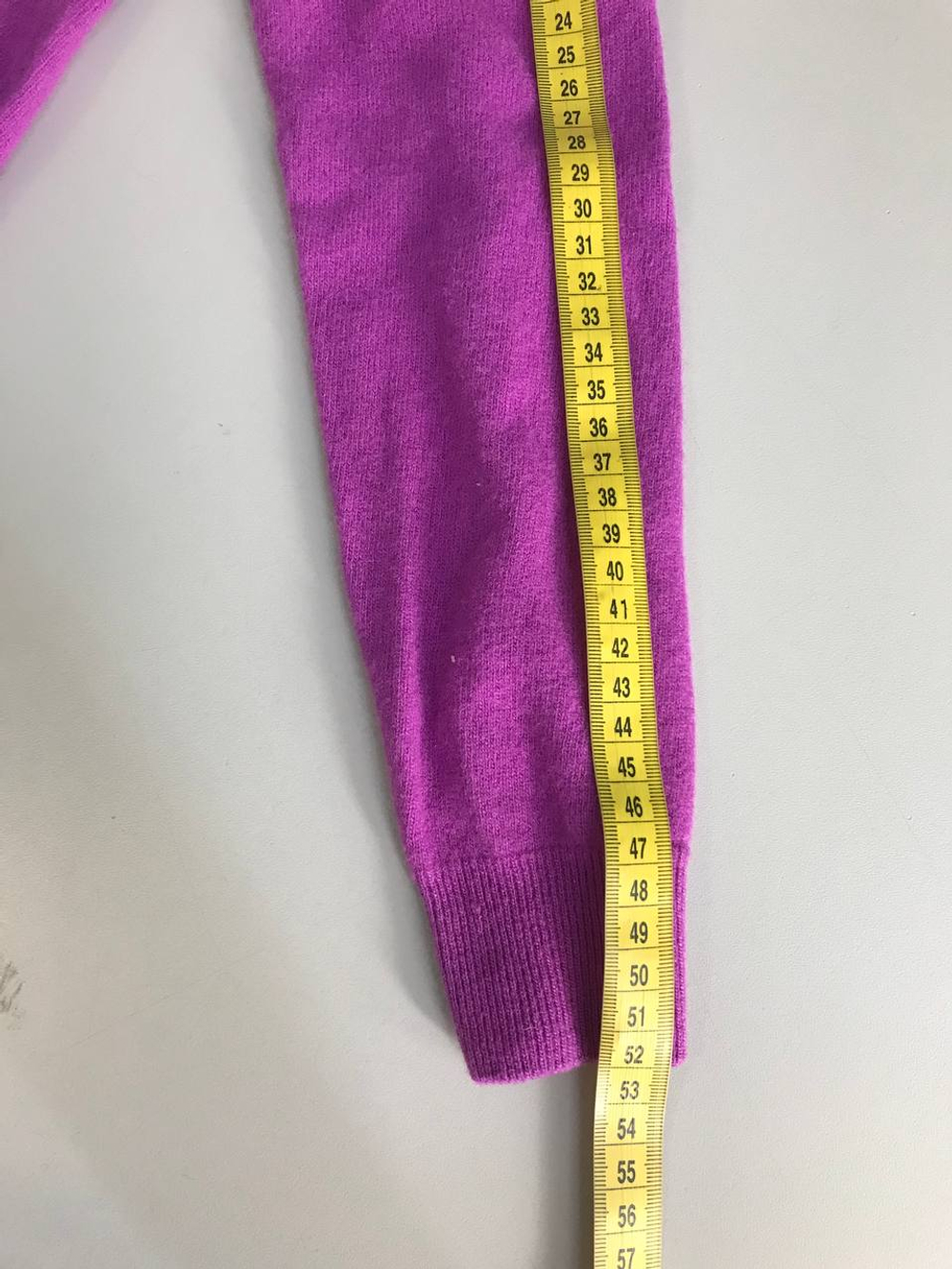 Джемпер Benetton яркого цвета, визуально на 11/13 лет