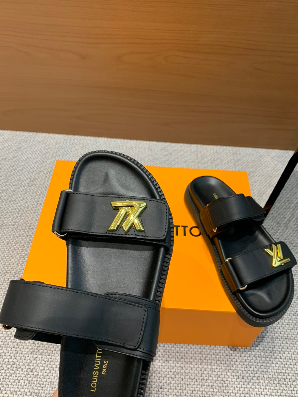 Louis Vuitton Bom Dia Flat Comfort Mule