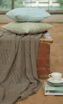 Плед-покрывало 220x240 Luxberry Imperio 7 темнo-зеленый Португалия