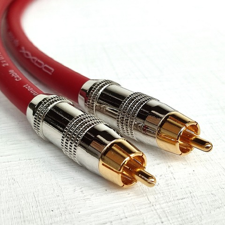 DAXX R89 Аудио кабель с посеребренными жилами 2x0.75mm2 D=9mm Разъёмы: Стандарт