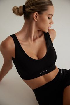 Спортивный топ FLEX LINE