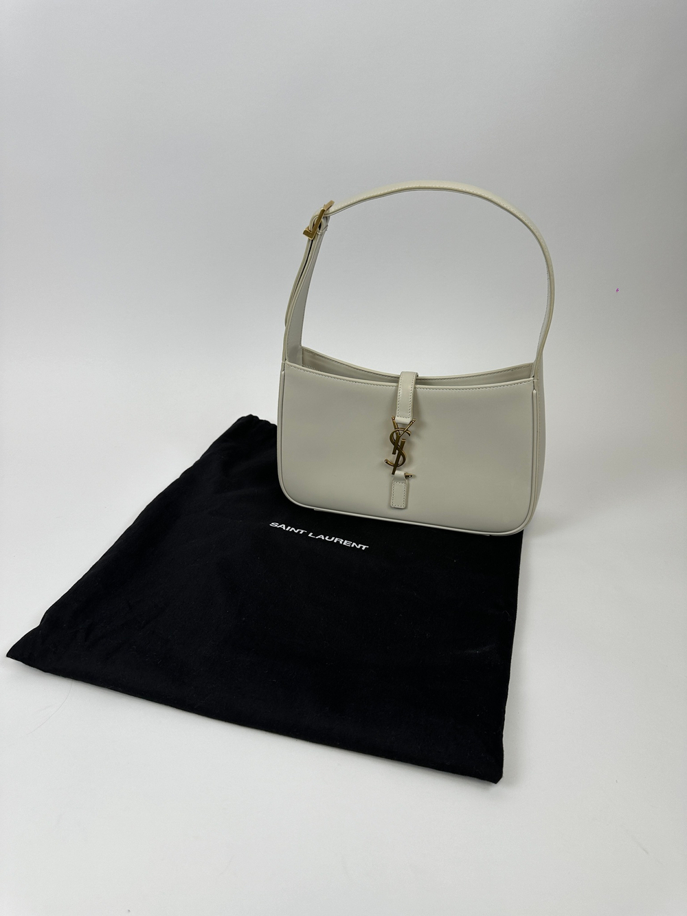 Сумка Saint Laurent Le 5a7