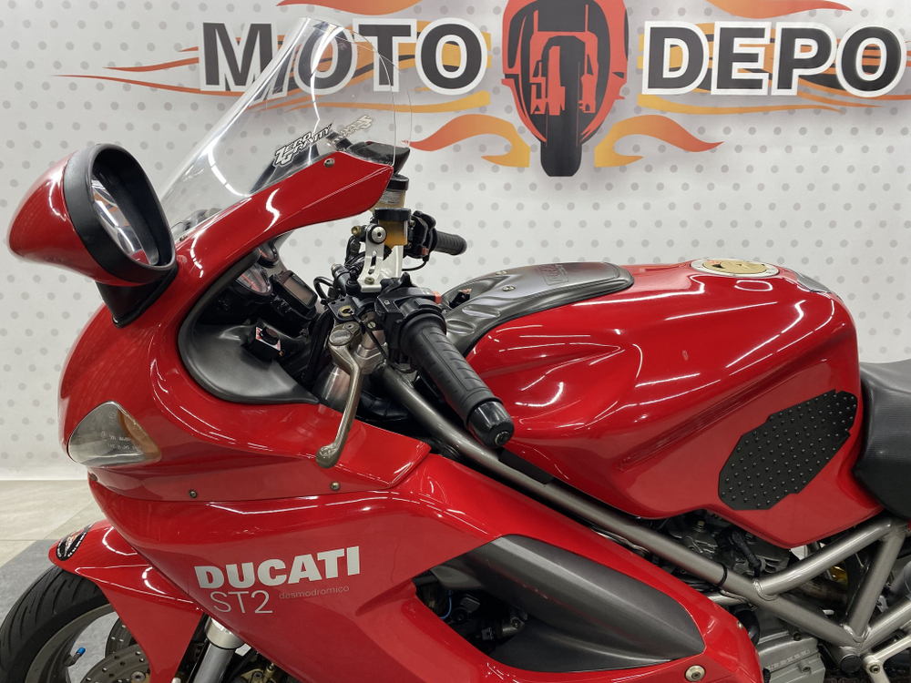Ducati ST2 , 2001
