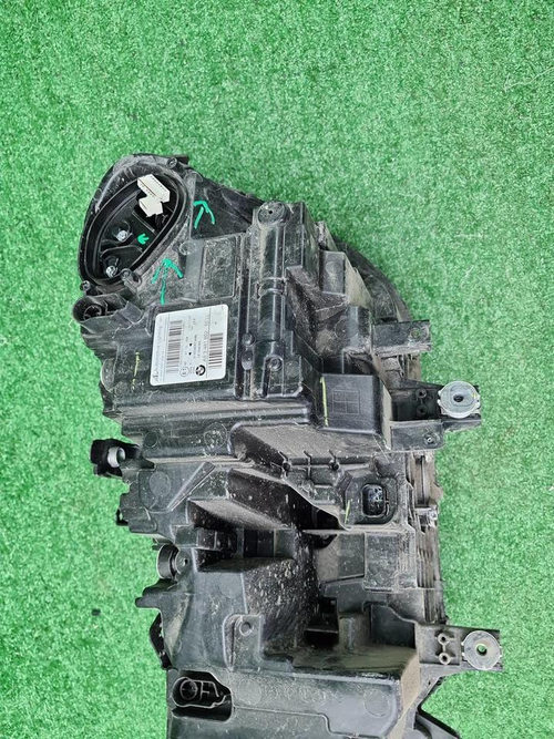 Фара правая BMW X7 G07 (19-22) Laser Light