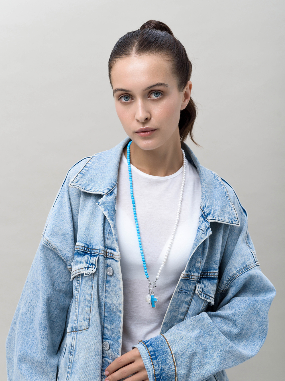 Колье "Blue And White"