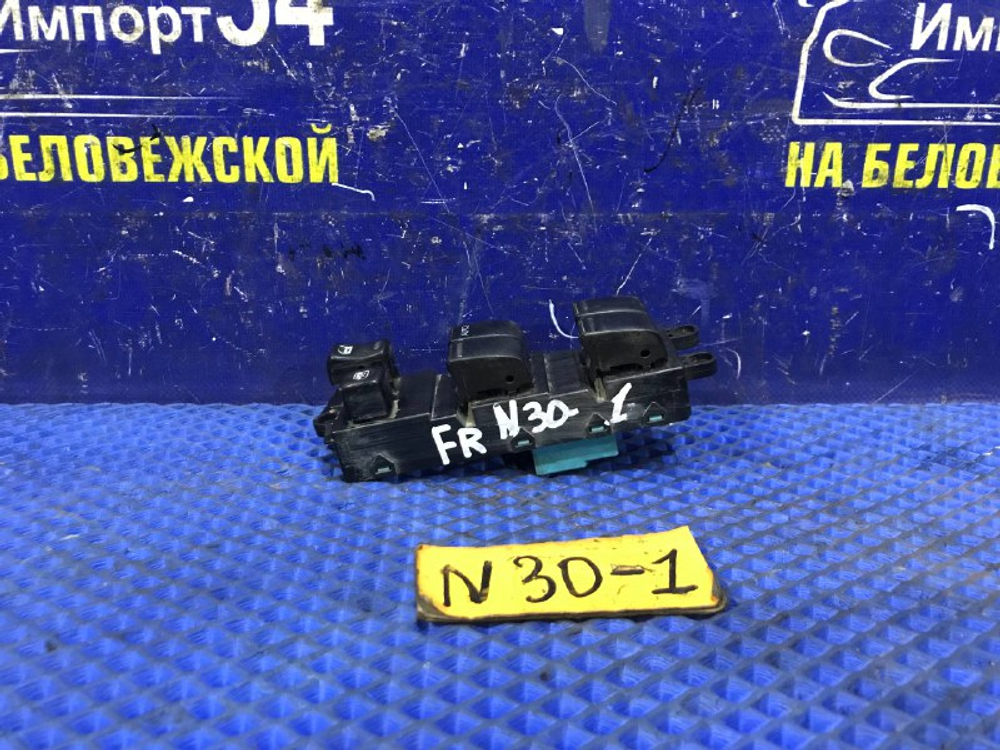 Блок управления стеклоподъемниками NISSAN R’NESSA 1999