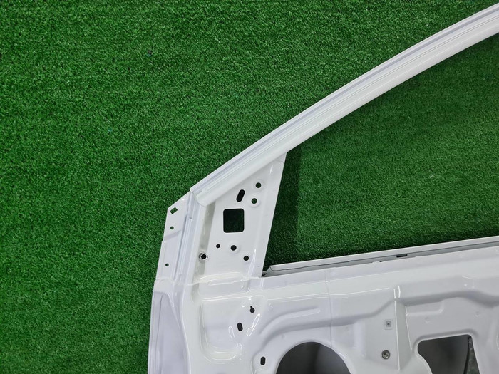 Дверь передняя правая Geely Coolray (2019-н.в.)