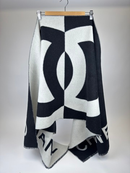 Палантин Chanel