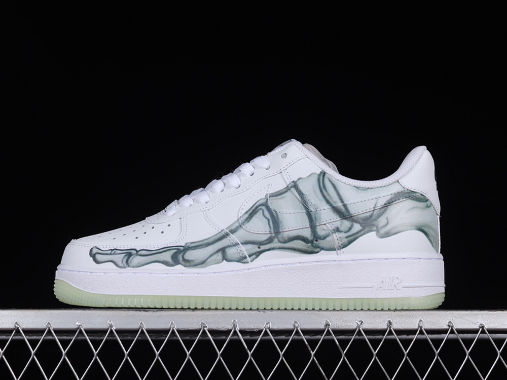 Купить в Москве кроссовки Nike Air Force 1 Low Skeleton Halloween в магазине futbasket.ru