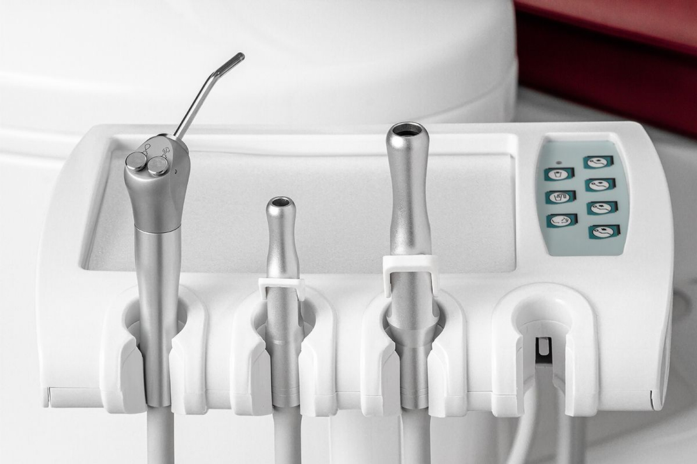 Стоматологическая установка M1 (верхняя подача)