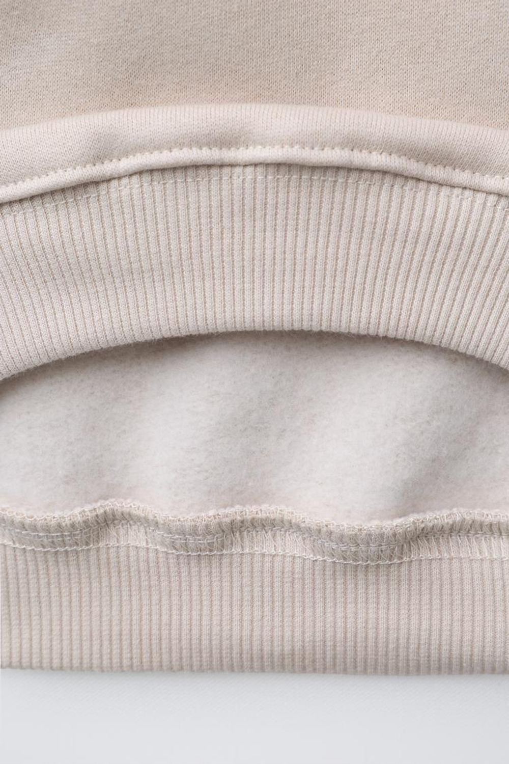 ZARA ТОЛСТОВКА С ПРИНТОМ «МИННИ МАУС» © DISNEY, КАМЕННО-СЕРЫЙ