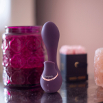 Фиолетовый вибратор с вакуумным стимулятором Irresistible Mythical Purple IRR004PUR