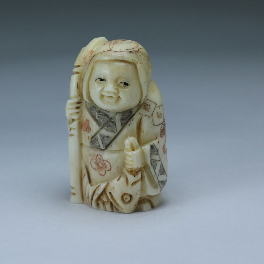 Нэцкэ Монах с рыбой и посохом