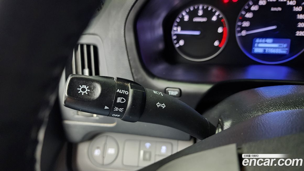 Hyundai The New Grand Starex Van 3-х местный (04.2020)