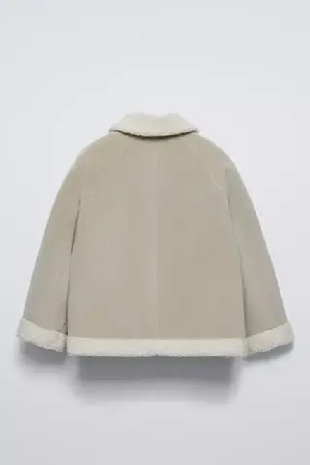 ZARA КУРТКА ИЗ ДВУСТОРОННЕЙ ТКАНИ С ИСКУССТВЕННОЙ ОВЧИНОЙ, БЕЖЕВЫЙ/ЗЕЛЕНЫЙ